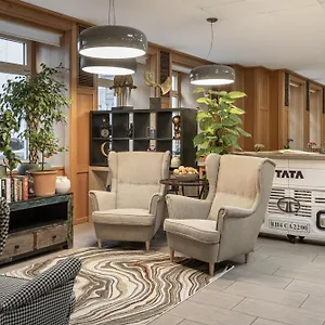 Mynext - Sommerhotel Hotel