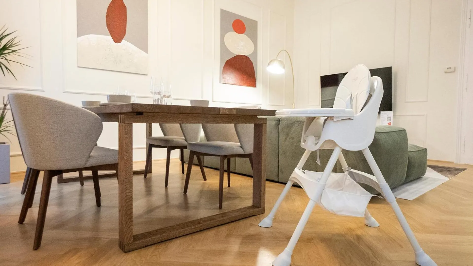 Elegant 2Br Apt Near Parliament, Self 24H Check-In Vídeň Apartmán